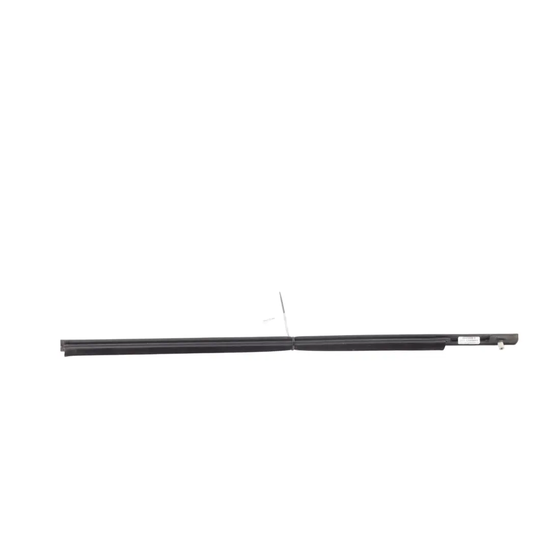 Range Rover Sport L320 Rear Door Weatherstrip Moulding Strip Right O/S - SKU CGE000880 - Part number CGE000880