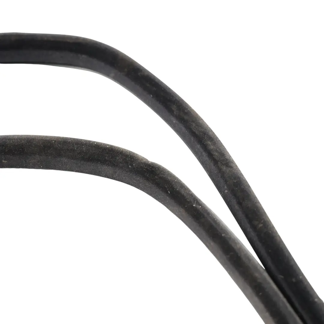 Range Rover L320 Guarnizione Porta Gomma Anteriore Sinistra Destra - SKU CGE500440 - Numero di parte CGE500440