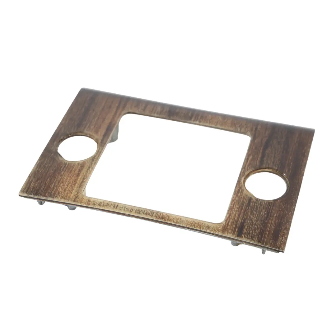 Panneau Garniture Console Centrale pour Land Rover Discovery 4 L319 à propos du numéro de pièce CH22-045B44-A Land Rover Discovery 4 L319 Panneau Garniture Console Centrale - SKU CH22-045B44-A - Numéro de pièce CH22-045B44-A