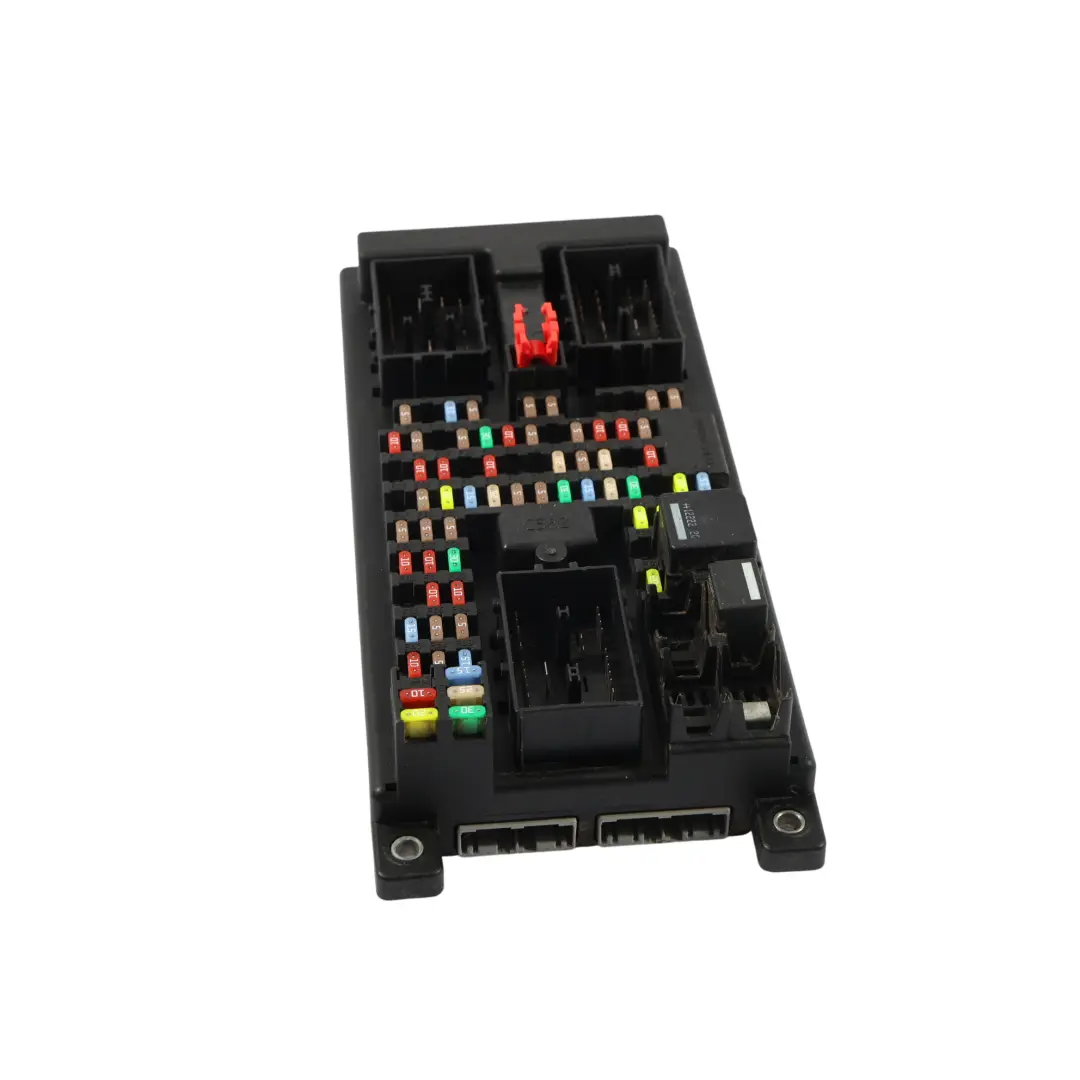 Junction Fuse Box Control Module to Land Rover Discovery 4 L319 with Part number CH22-14F041-BC Land Rover Discovery 4 L319 Junction Fuse Box Control Module - SKU CH22-14F041-BC - Part number CH22-14F041-BC