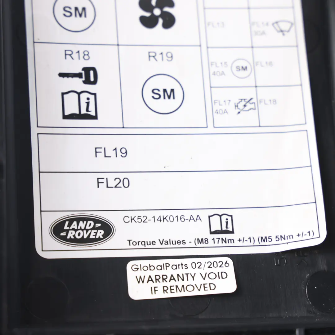 448DT Diesel Tapa Caja Fusibles Panel Superior para Range Rover L405 con número de pieza CK52-14K016-AA Range Rover L405 448DT Diesel Tapa Caja Fusibles Panel Superior - SKU CK52-14K016-AA - Número de pieza CK52-14K016-AA