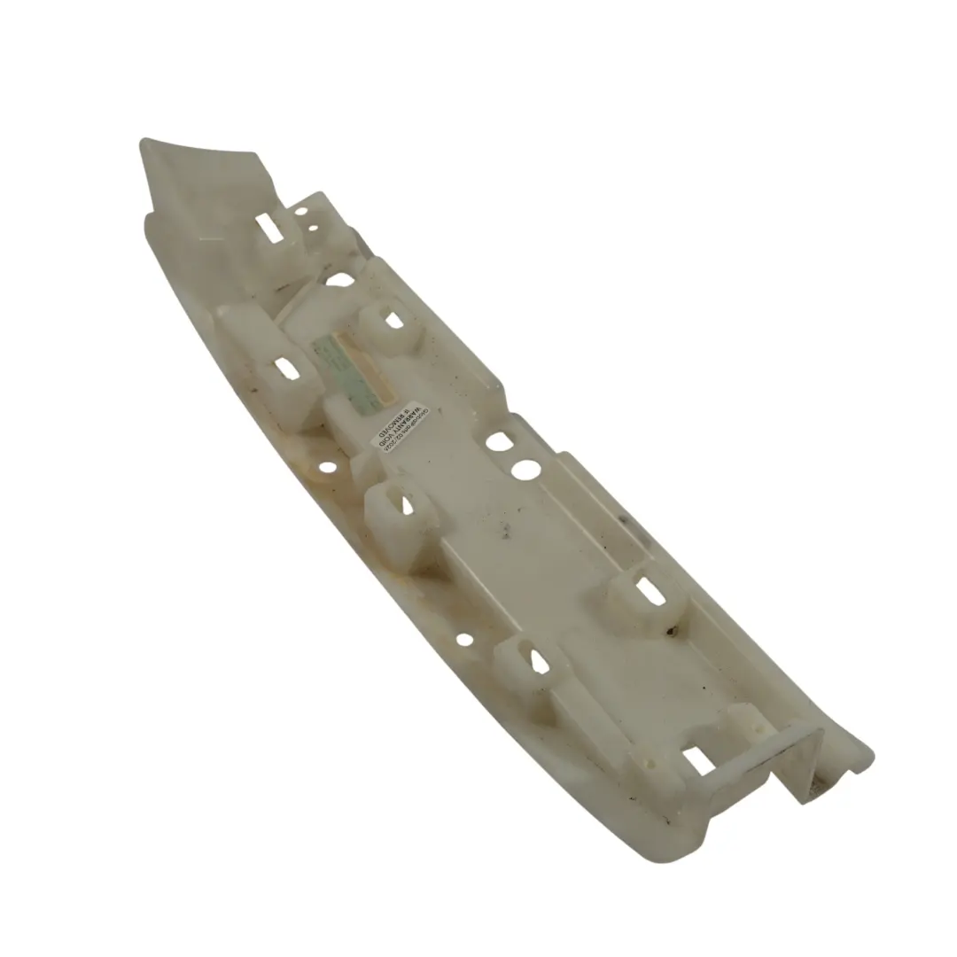 Faldón Lateral Soporte Trasero Izquierdo para Range Rover L405 con número de pieza CPLA-107B01-B Range Rover L405 Faldón Lateral Soporte Trasero Izquierdo - SKU CPLA-107B01-B - Número de pieza CPLA-107B01-B