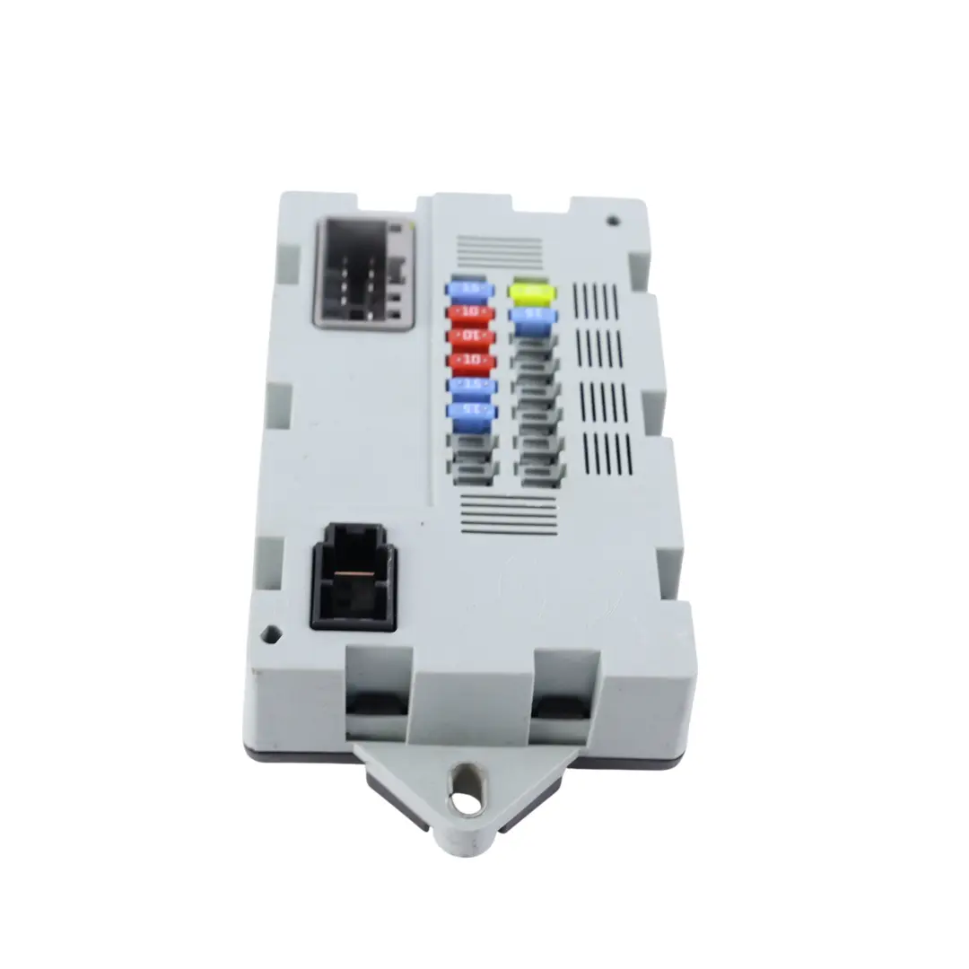 Sicherungs Kasten Steuer Modul für Range Rover Discovery Sport L550 mit Teilenummer CPLA-14Q073-AA Range Rover Discovery Sport L550 Sicherungs Kasten Steuer Modul - SKU CPLA-14Q073-AA - Teilenummer CPLA-14Q073-AA