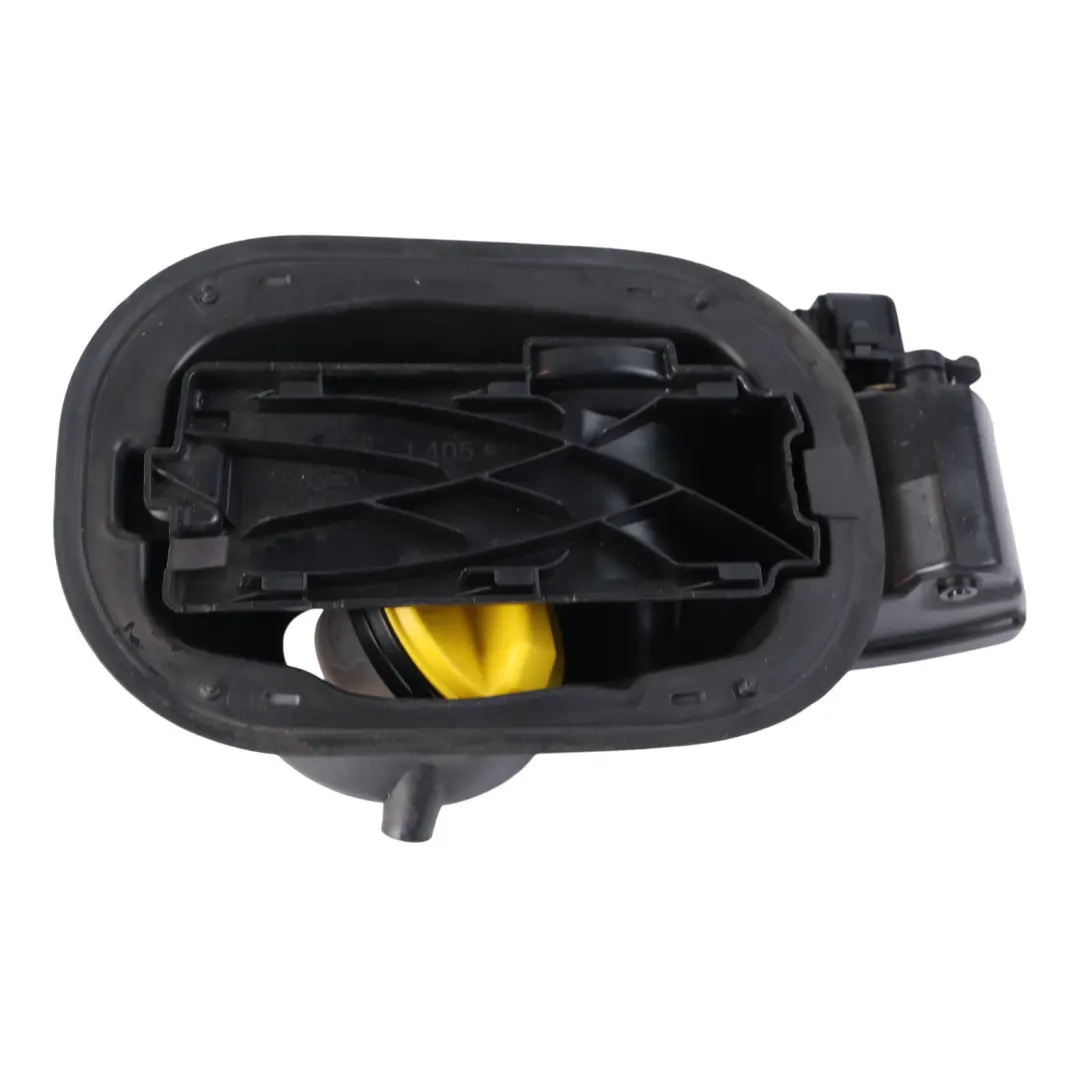Range Rover L405 Fuel Tank Filler Door With Cap - SKU CPLA-27936-BE - Part number CPLA-27936-BE
