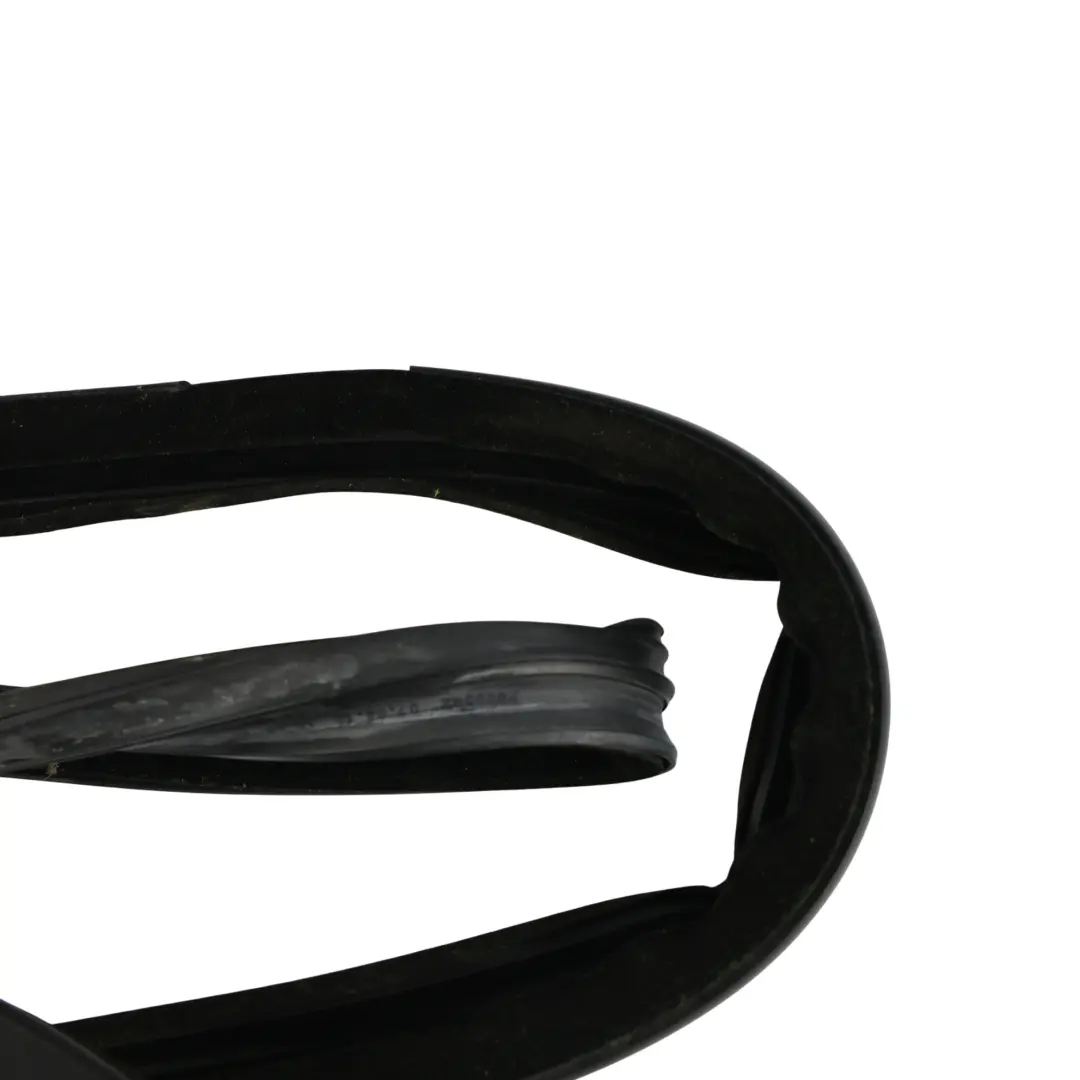 Door Window Guide Seal Gasket Front Left N/S to Range Rover L322 with Part number CUC000034 Range Rover L322 Door Window Guide Seal Gasket Front Left N/S - SKU CUC000034 - Part number CUC000034