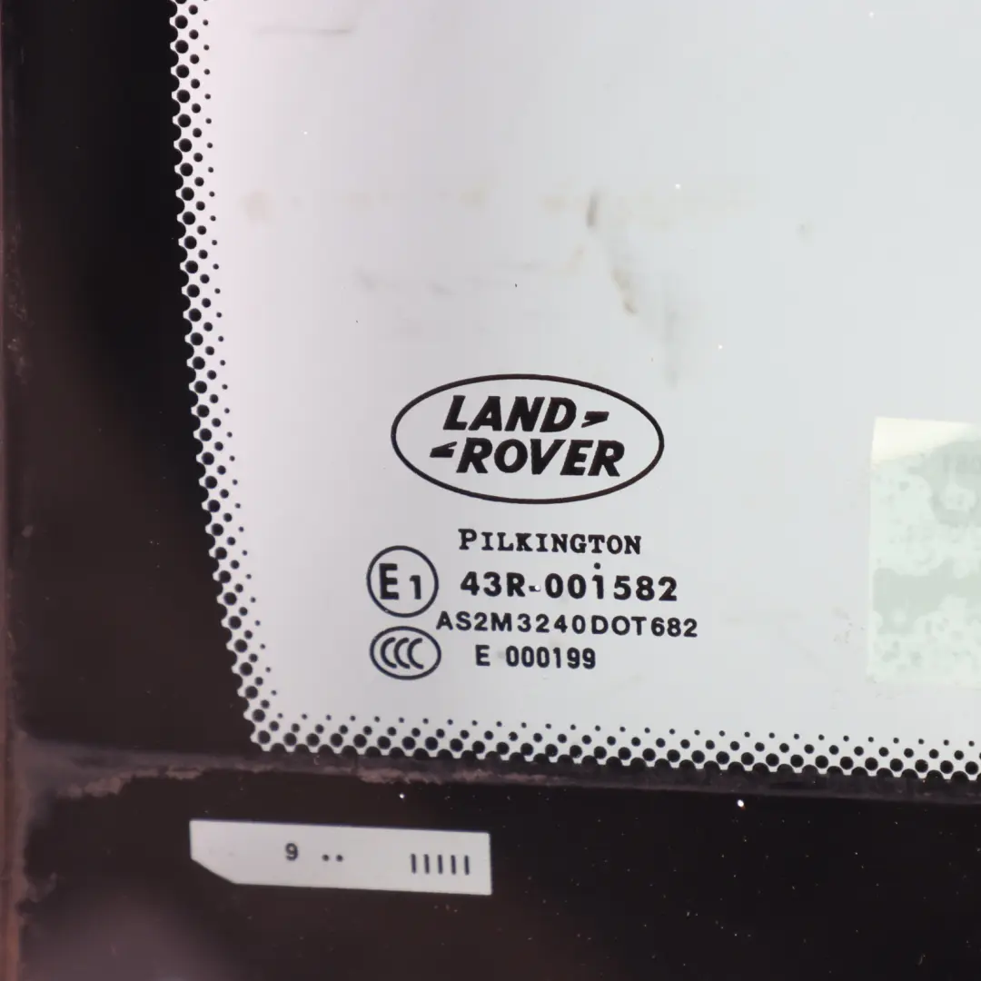 Range Rover Mk3 L322 Rear Door Quarter Glass Right O/S Green AS2 - SKU CVB000081 - Part number CVB000081