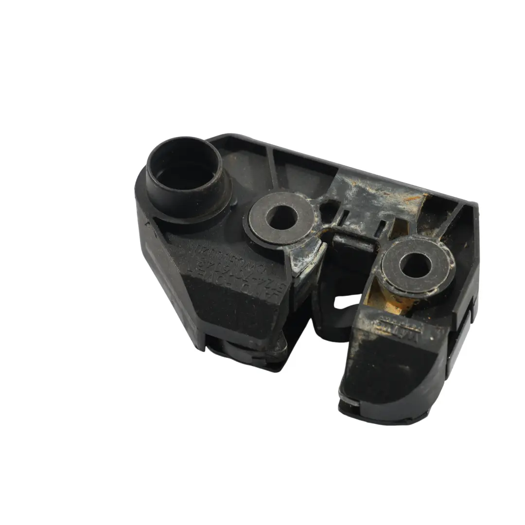 Lock Latch Catch Right O/S 5H2244670AA to Land Rover Discovery 3 L319 Rear Tailgate with Part number CWC500020 Land Rover Discovery 3 L319 Rear Tailgate Lock Latch Catch Right O/S 5H2244670AA - SKU CWC500020 - Part number CWC500020