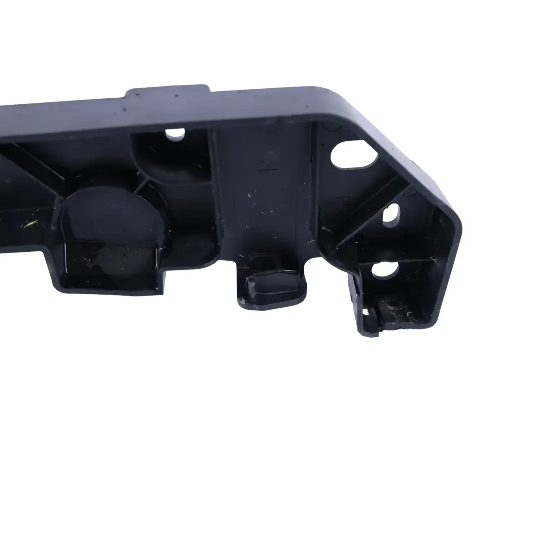 Fender Wing Bracket Holder Mount Front Right O/S 0008240V007 to Smart Roadster 452 with Part number D0008240V007 Smart Roadster 452 Fender Wing Bracket Holder Mount Front Right O/S 0008240V007 - SKU D0008240V007 - Part number D0008240V007