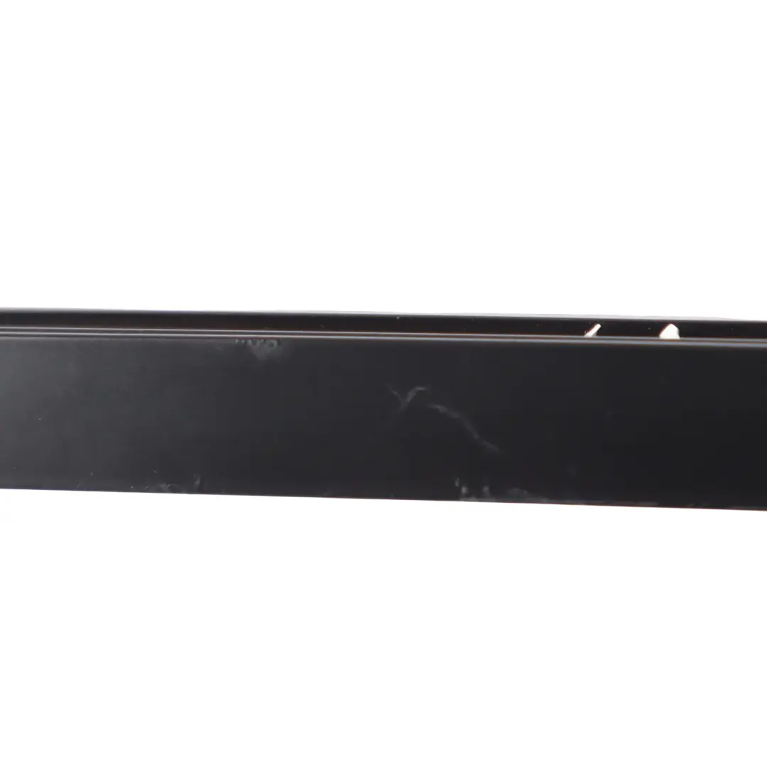 Front Door Upper Seal Moulding Strip Right O/S to Range Rover L322 with Part number DDC000145PMD Range Rover L322 Front Door Upper Seal Moulding Strip Right O/S - SKU DDC000145PMD - Part number DDC000145PMD