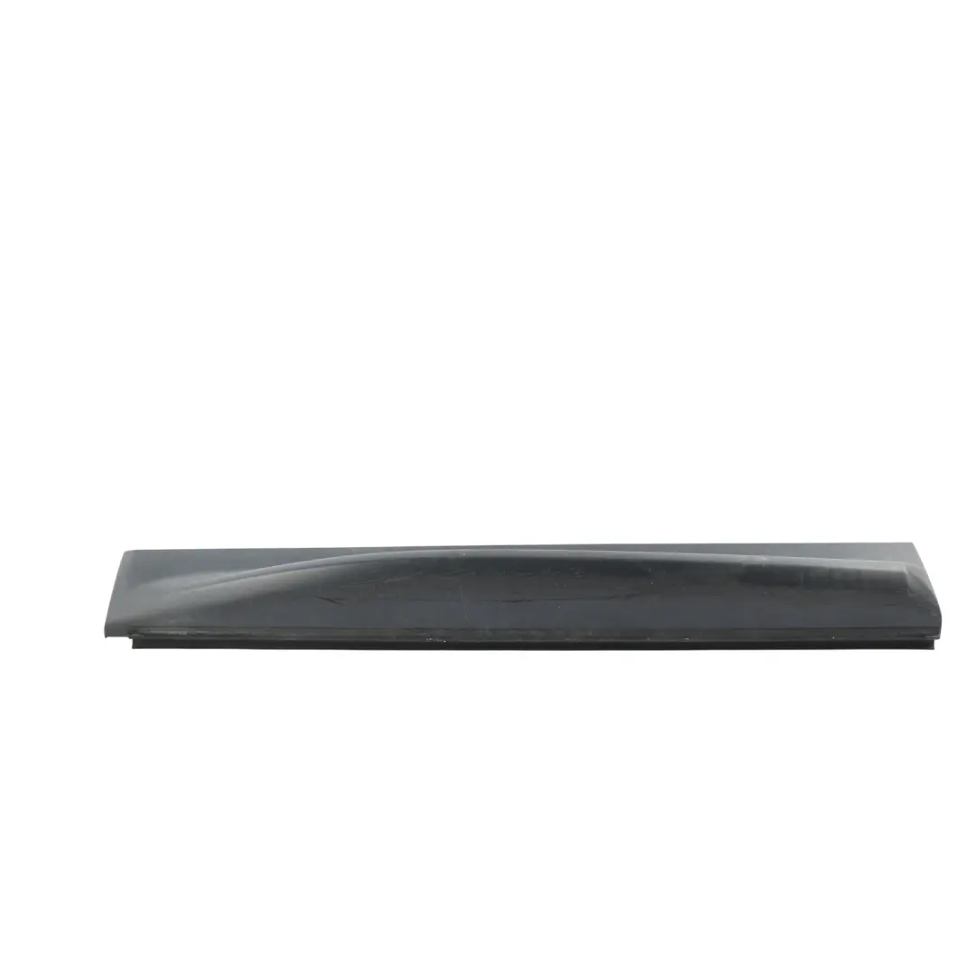Listwa Drzwi Przednia Lewa DGP000211 do Range Rover Sport L320 o numerze DGP000212PCL Range Rover Sport L320 Listwa Drzwi Przednia Lewa DGP000211 - SKU DGP000212PCL - Numer Części DGP000212PCL