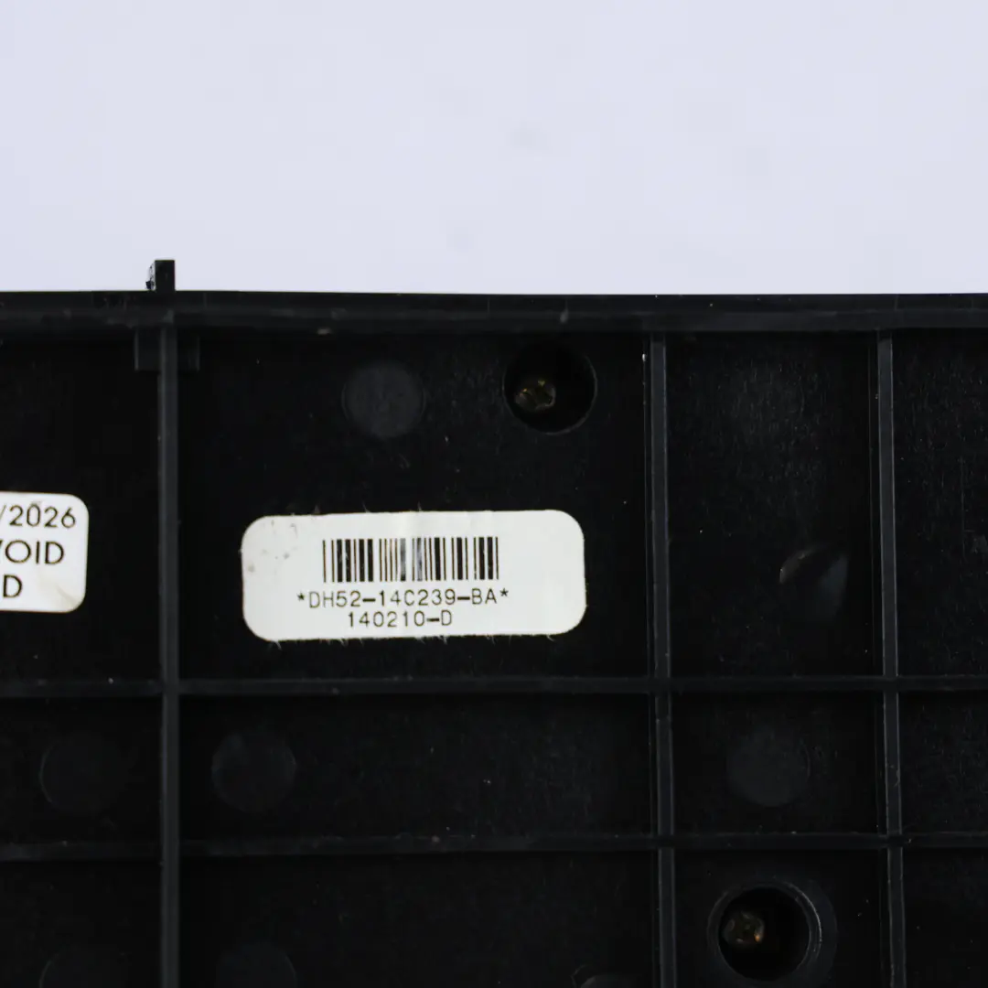 Klimaanlage Panel Schalter Taste für Land Rover Freelander 2 L359 mit Teilenummer DH52-14C239-BA Land Rover Freelander 2 L359 Klimaanlage Panel Schalter Taste - SKU DH52-14C239-BA - Teilenummer DH52-14C239-BA