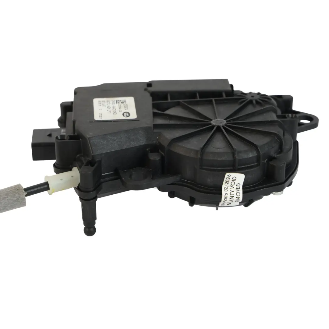 Zamek Dociąg Klapy do Land Rover Discovery Sport L550 o numerze DK62-404C10-AD Land Rover Discovery Sport L550 Zamek Dociąg Klapy - SKU DK62-404C10-AD - Numer Części DK62-404C10-AD