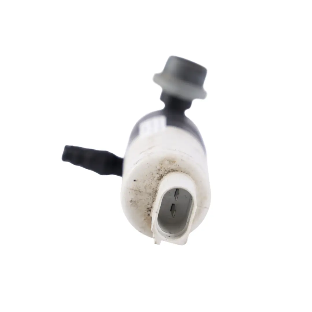 Headlight Headlamp Washer Pump Motor Unit to Land Rover Discovery 3 L319 with Part number DMC500020 Land Rover Discovery 3 L319 Headlight Headlamp Washer Pump Motor Unit - SKU DMC500020 - Part number DMC500020