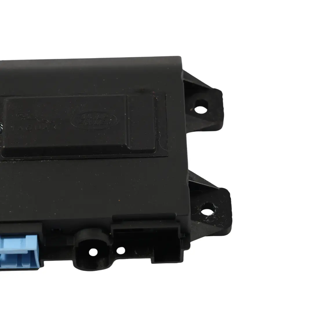 Telematics Control Module Unit to Land Rover Discovery Sport L550 with Part number DPLA-70718-NZ Land Rover Discovery Sport L550 Telematics Control Module Unit - SKU DPLA-70718-NZ - Part number DPLA-70718-NZ