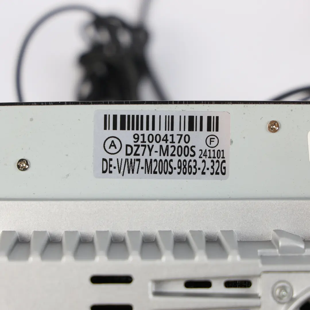 VW Golf Mk6 Radio Head Unit 7" Screen Android 12 CarPlay 8+128GB - SKU DZ7Y-M200S - Part number DZ7Y-M200S