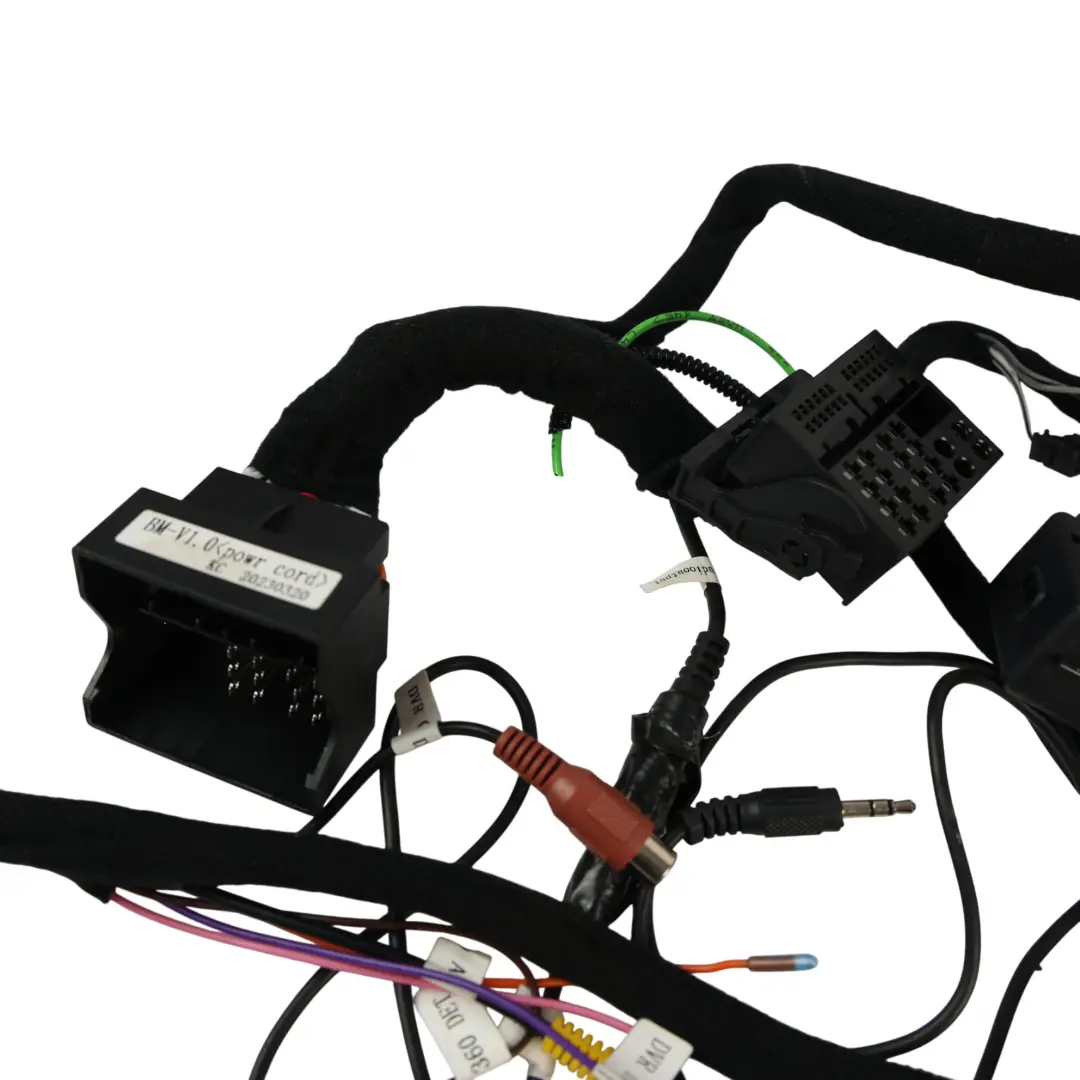 CIC Unità Principale Multimediale Schermo 10,25" 4GB+64GB per BMW X1 E84 con numero di parte E84-CIC BMW X1 E84 CIC Unità Principale Multimediale Schermo 10,25" 4GB+64GB - SKU E84-CIC - Numero di parte E84-CIC