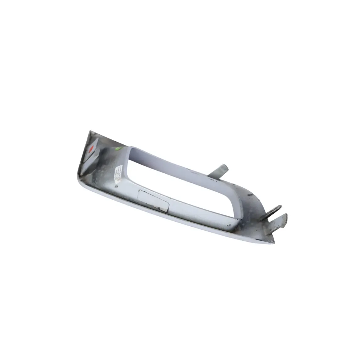 Mk6 Ramka Światła Przeciwmłowego Lewa Przód Frozen Biały -Z2 do Ford Ranger o numerze EB3B-15A299-D Ford Ranger Mk6 Ramka Światła Przeciwmłowego Lewa Przód Frozen Biały -Z2 - SKU EB3B-15A299-D-FW - Numer Części EB3B-15A299-D