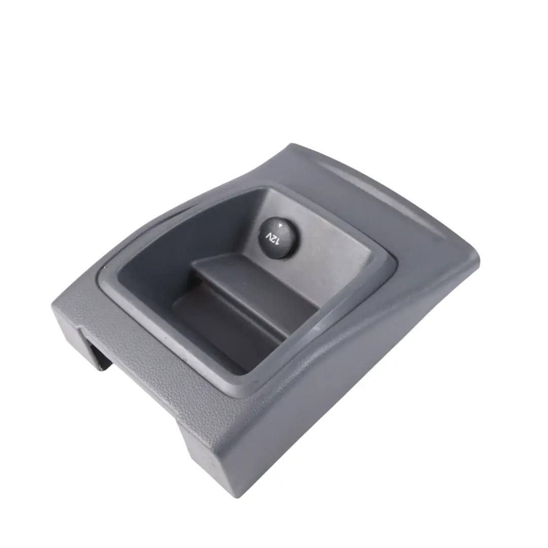 Ford Ranger Wildtrak Mk6 Consola 12V Enchufe Trasero Basalto - SKU EB3B-2104569-ABW - Número de pieza EB3B-2104569-ABW