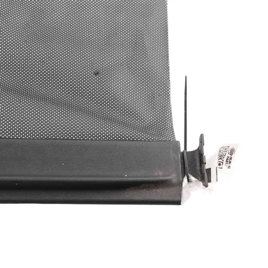 Door Sun Blind 3rd Row to Land Rover Discovery L319 Rear with Part number EGT500100LUM Land Rover Discovery L319 Rear Door Sun Blind 3rd Row - SKU EGT500100LUM - Part number EGT500100LUM