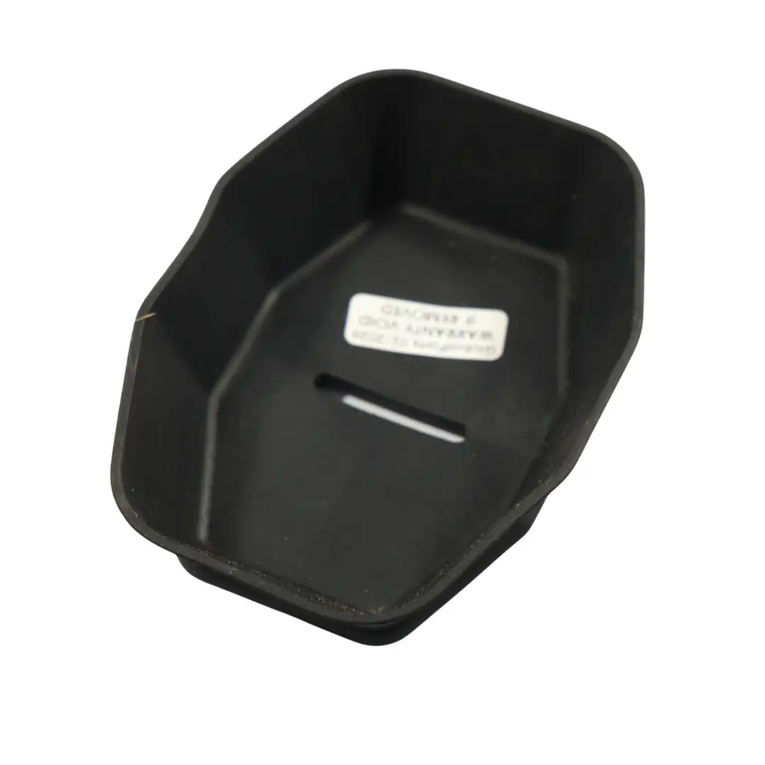 Abdeckung Für Ablaufstopfen Motorhaube für Land Rover Freelander 2 L359 mit Teilenummer EJ32-3972-AA Land Rover Freelander 2 L359 Abdeckung Für Ablaufstopfen Motorhaube - SKU EJ32-3972-AA - Teilenummer EJ32-3972-AA