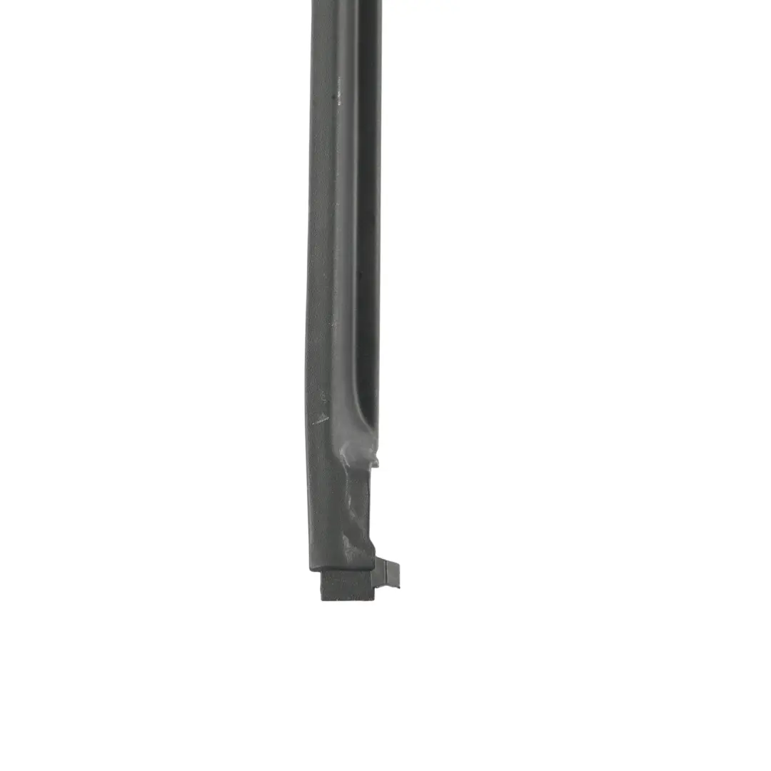 Ventana Puerta Derecho para Land Rover Range Rover Sport L320 Marco con número de pieza ELN000041 Land Rover Range Rover Sport L320 Marco Ventana Puerta Derecho - SKU ELN000041 - Número de pieza ELN000041