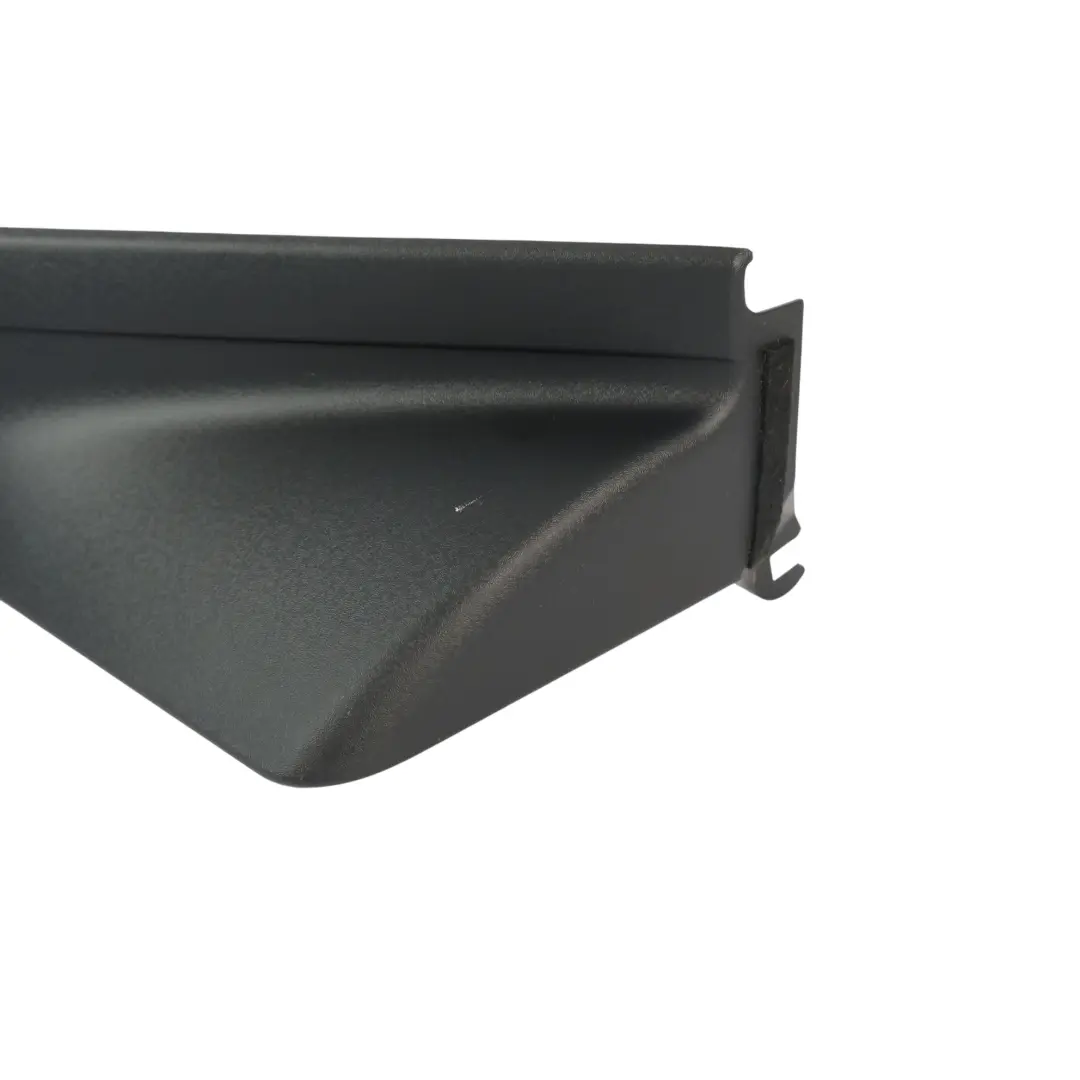 Panneau Garniture Base Siège Arrière Droit pour Range Rover L322 à propos du numéro de pièce EMN500020PVA Range Rover L322 Panneau Garniture Base Siège Arrière Droit - SKU EMN500020PVA - Numéro de pièce EMN500020PVA