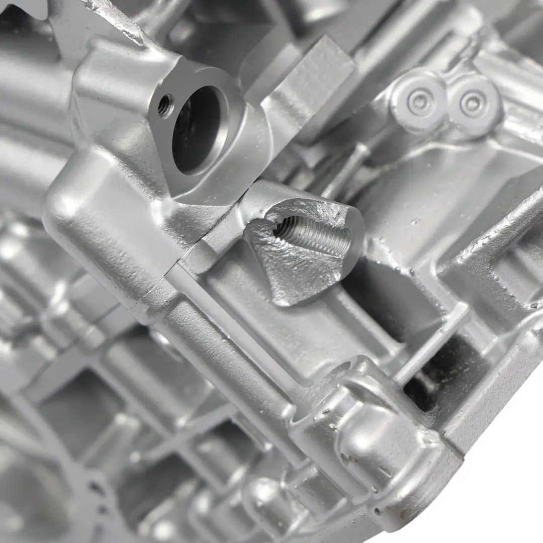 Blok Silnika V6 Do Projektu – NIE NADAJE SIĘ DO UŻYTKU JAKO CZĘŚCI do Audi o numerze ENGINE-BLOCK-FOR-COFFEE-TABLE Audi Blok Silnika V6 Do Projektu – NIE NADAJE SIĘ DO UŻYTKU JAKO CZĘŚCI - SKU ENGINE-BLOCK-FOR-COFFEE-TABLE-21 - Numer Części ENGINE-BLOCK-FOR-COFFEE-TABLE