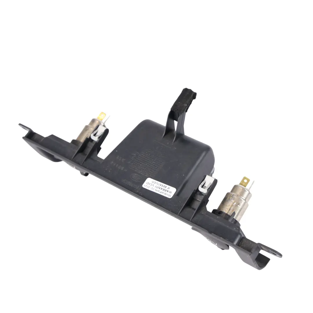 Land Rover Discovery 3 L319 Cache Sortie Double Prise 12V - SKU FB0500630 - Numéro de pièce FB0500630