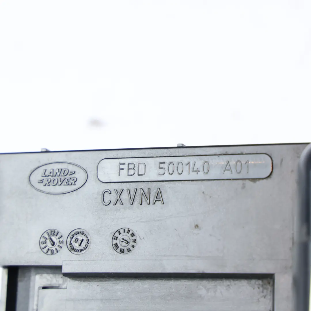 Land Rover Discovery 3 L319 Mécanisme Porte-Gobelet Côté Passager - SKU FBD-500140-A - Numéro de pièce FBD-500140-A