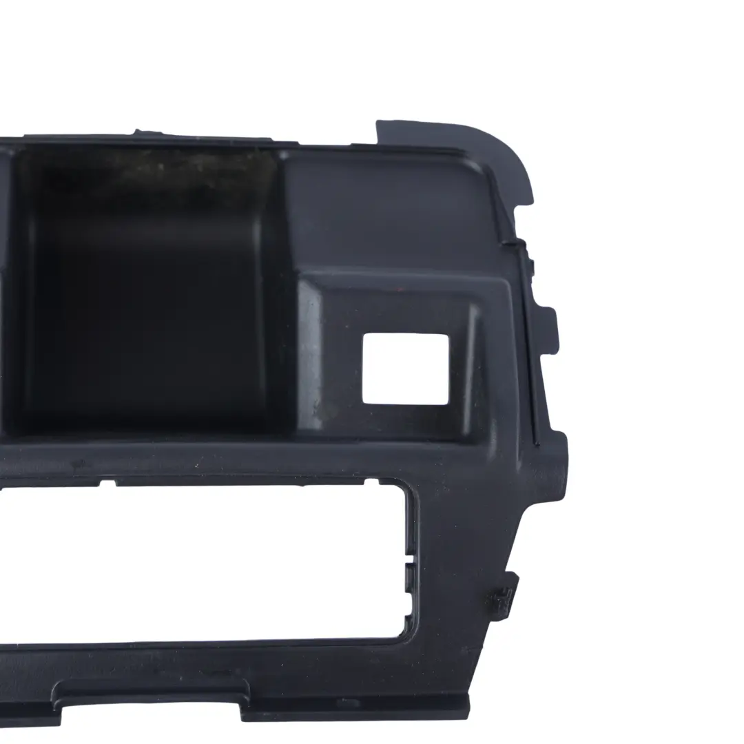 Consola Central Panel Trasero para Land Rover Discovery 4 L319 con número de pieza FHM500060PVJ Land Rover Discovery 4 L319 Consola Central Panel Trasero - SKU FHM500060PVJ - Número de pieza FHM500060PVJ
