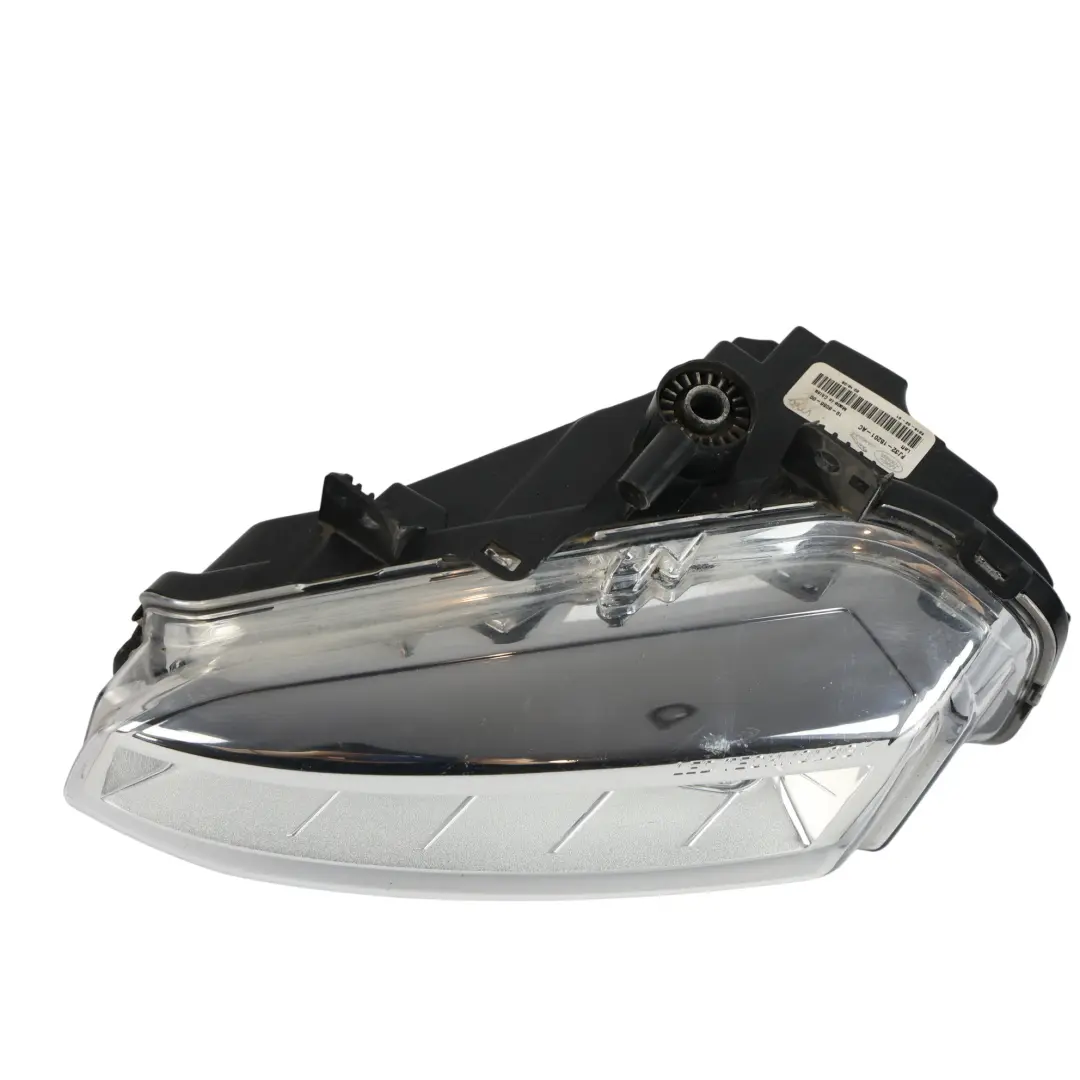 Luz Antiniebla Delantera Izquierda para Land Rover Discovery Sport L550 con número de pieza FJ32-15201-AC Land Rover Discovery Sport L550 Luz Antiniebla Delantera Izquierda - SKU FJ32-15201-AC - Número de pieza FJ32-15201-AC