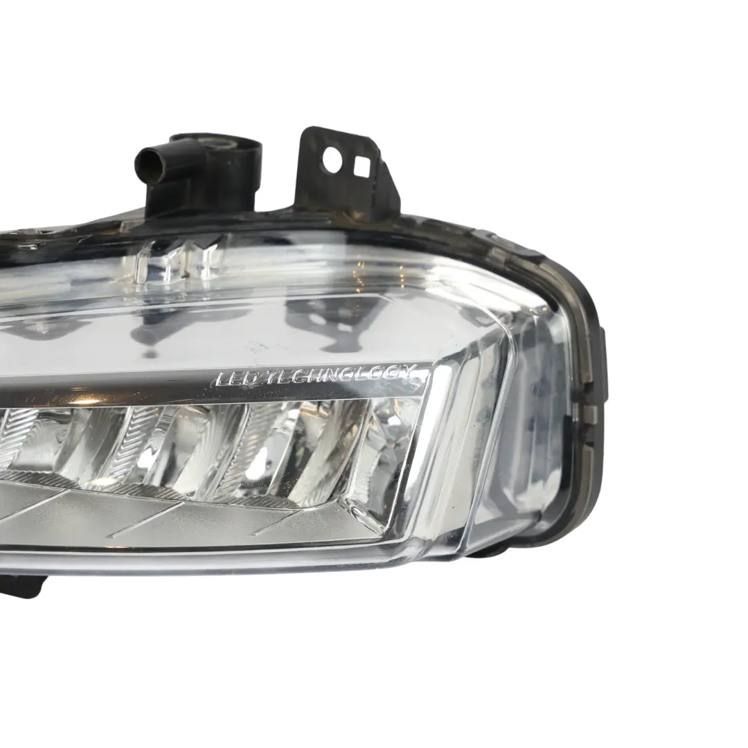 Front Fog Light Left N/S to Land Rover Discovery Sport L550 L538 with Part number FJ32-15201-AC Land Rover Discovery Sport L550 L538 Front Fog Light Left N/S - SKU FJ32-15201-AC - Part number FJ32-15201-AC