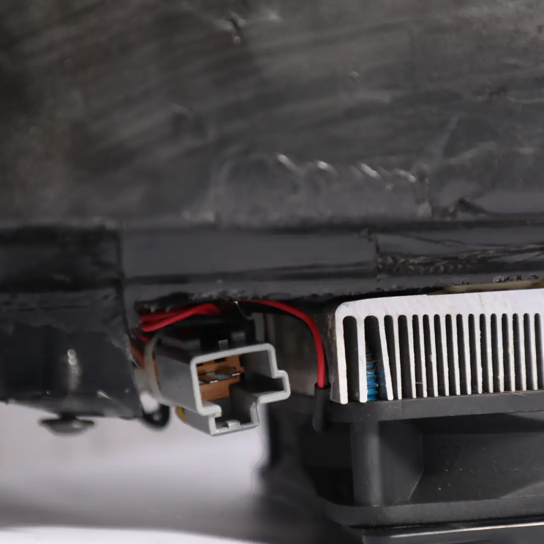 Range Rover Sport L320 Centre Console Cool Box Fridge - SKU FJB501040PVJ - Part number FJB501040PVJ