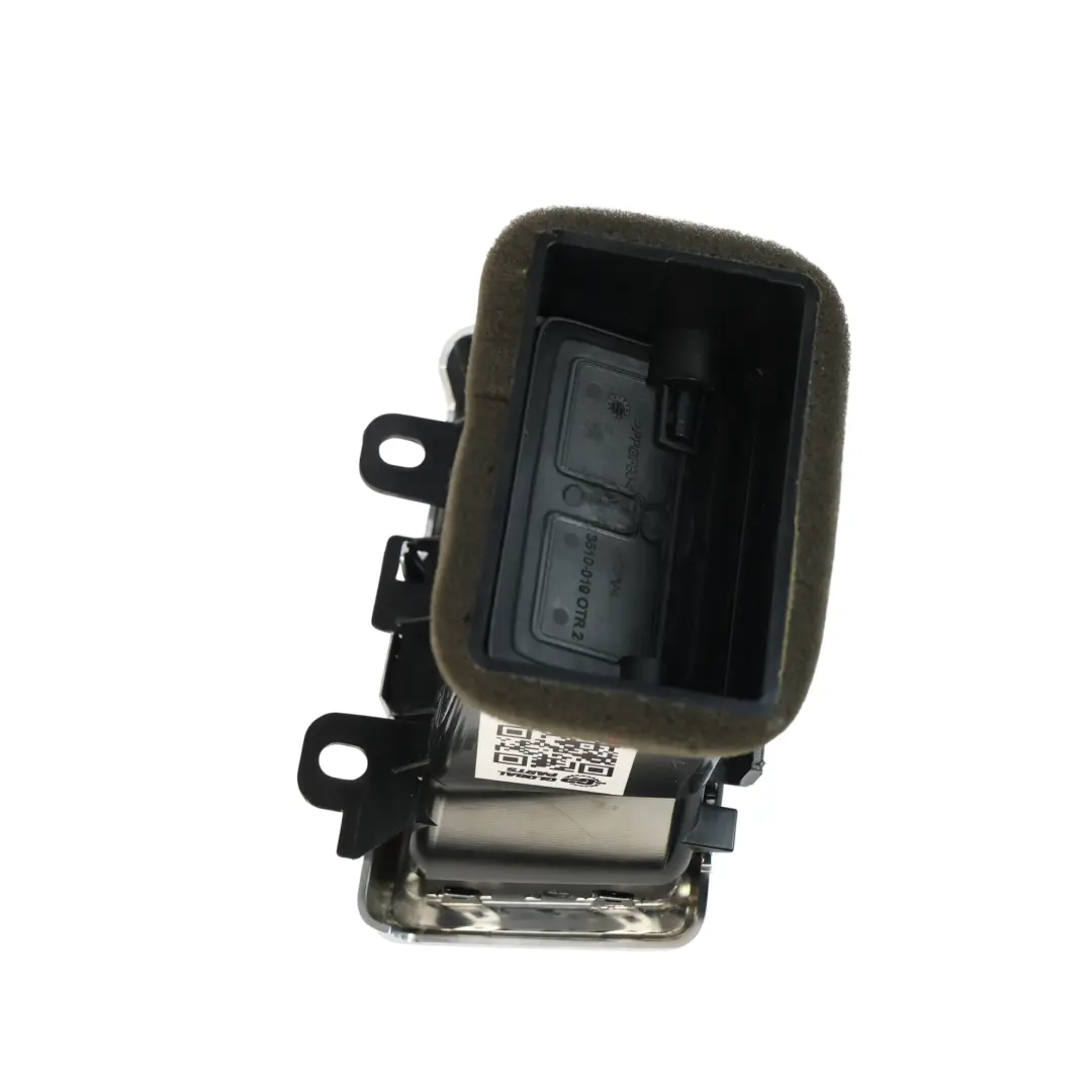 Dashboard Air Vent Right O/S to Land Rover Discovery Sport L550 with Part number FK72-018B09-AC Land Rover Discovery Sport L550 Dashboard Air Vent Right O/S - SKU FK72-018B09-AC - Part number FK72-018B09-AC