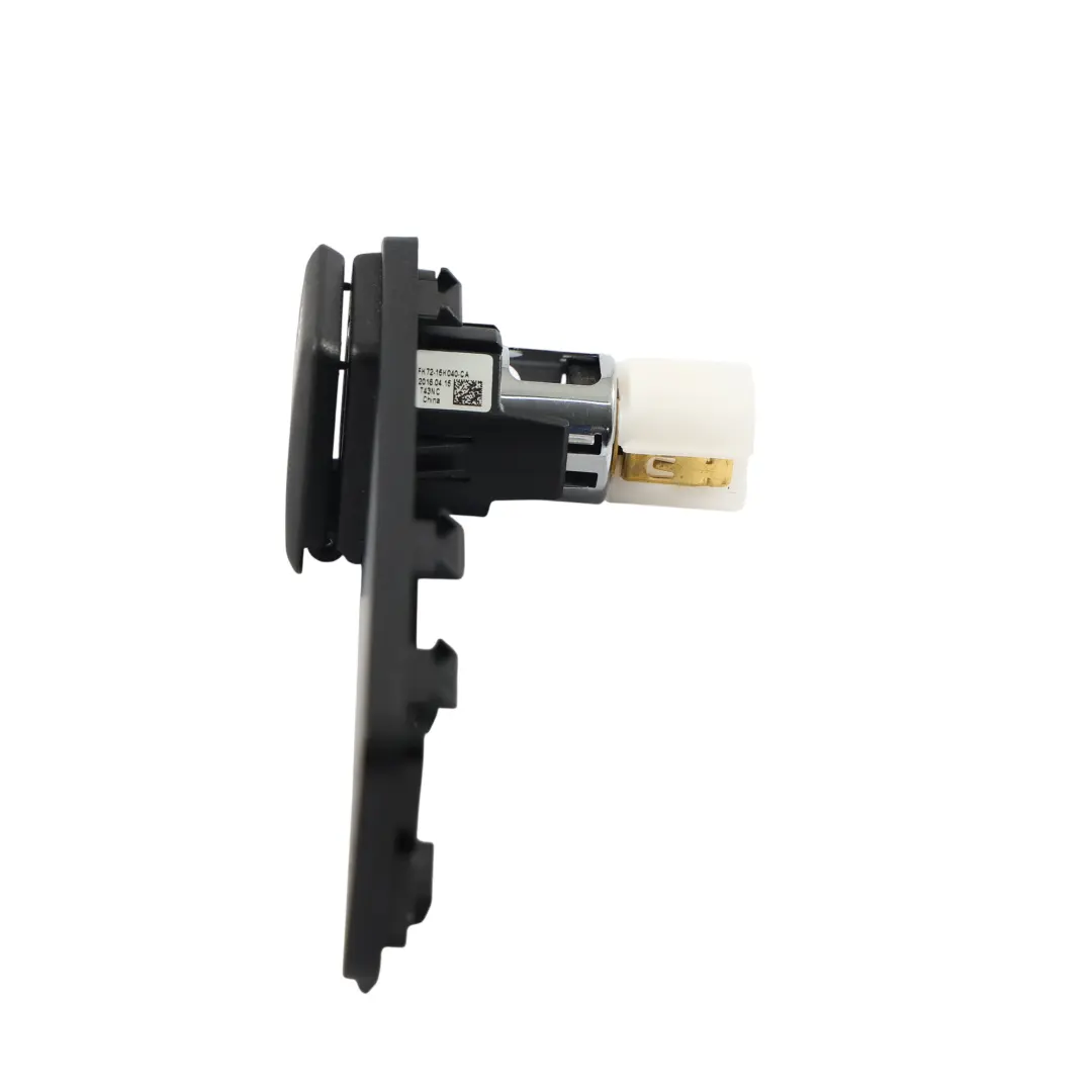 Panneau Prises De Courant Arrière 12V pour Land Rover Discovery L550 à propos du numéro de pièce FK72-045B49-AC Land Rover Discovery L550 Panneau Prises De Courant Arrière 12V - SKU FK72-045B49-AC - Numéro de pièce FK72-045B49-AC