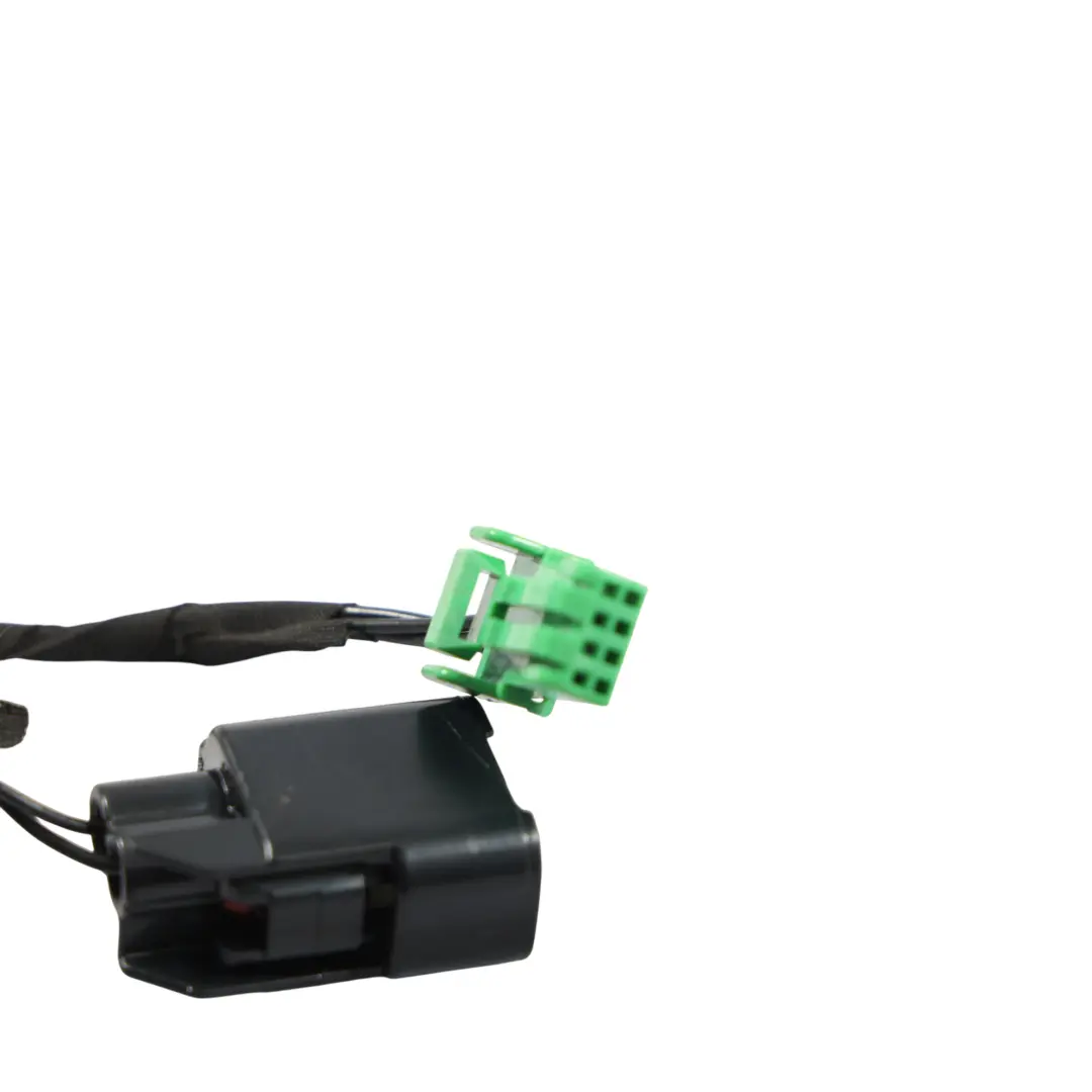 Land Rover Discovery L550 Prise Lampe Arrière Câble Gauche - SKU FK72-13193-BK-2 - Numéro de pièce FK72-13193-BK