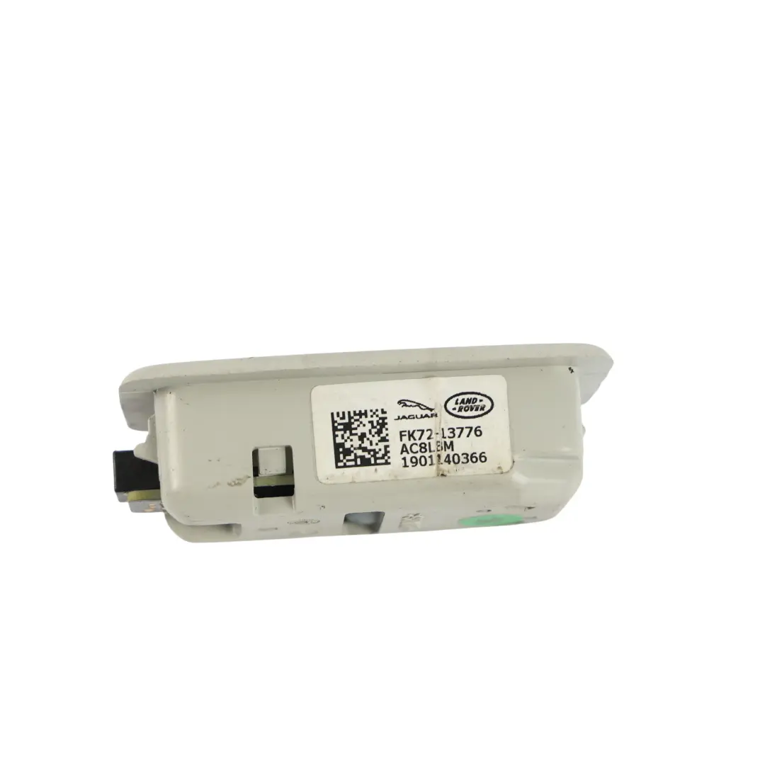 Lampka Podsufitki do Land Rover Discovery Sport o numerze FK72-13776-AC8LBM Land Rover Discovery Sport Lampka Podsufitki - SKU FK72-13776-AC8LBM - Numer Części FK72-13776-AC8LBM