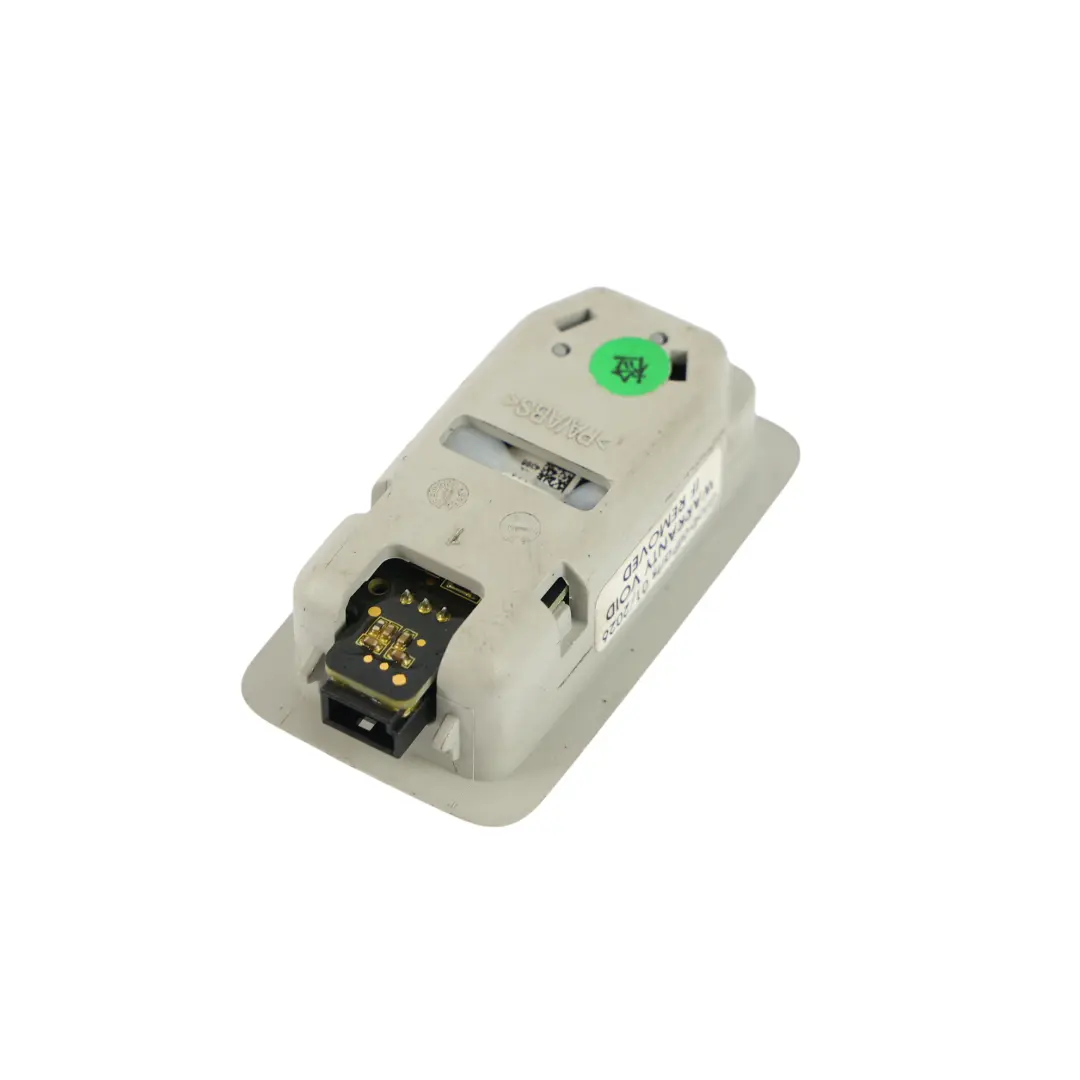 Land Rover Discovery Sport Lampe Lecture Plafonnier Intérieur - SKU FK72-13776-AC8LBM - Numéro de pièce FK72-13776-AC8LBM