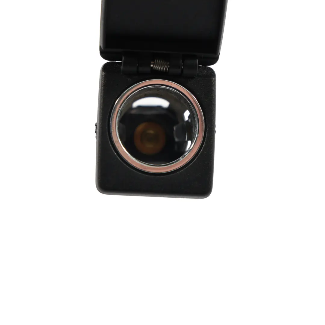 Prise De Courant Chargeur 12V pour Land Rover Discovery Sport L550 à propos du numéro de pièce FK72-15K040-CA Land Rover Discovery Sport L550 Prise De Courant Chargeur 12V - SKU FK72-15K040-CA - Numéro de pièce FK72-15K040-CA