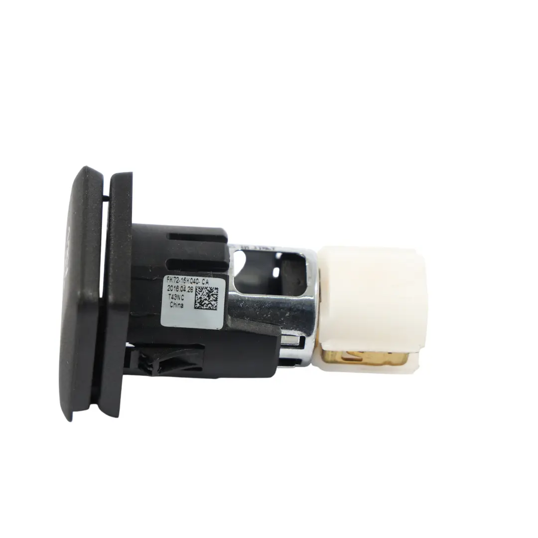 Land Rover Discovery Sport L550 Power Socket Outlet Charger 12V - SKU FK72-15K040-CA - Part number FK72-15K040-CA