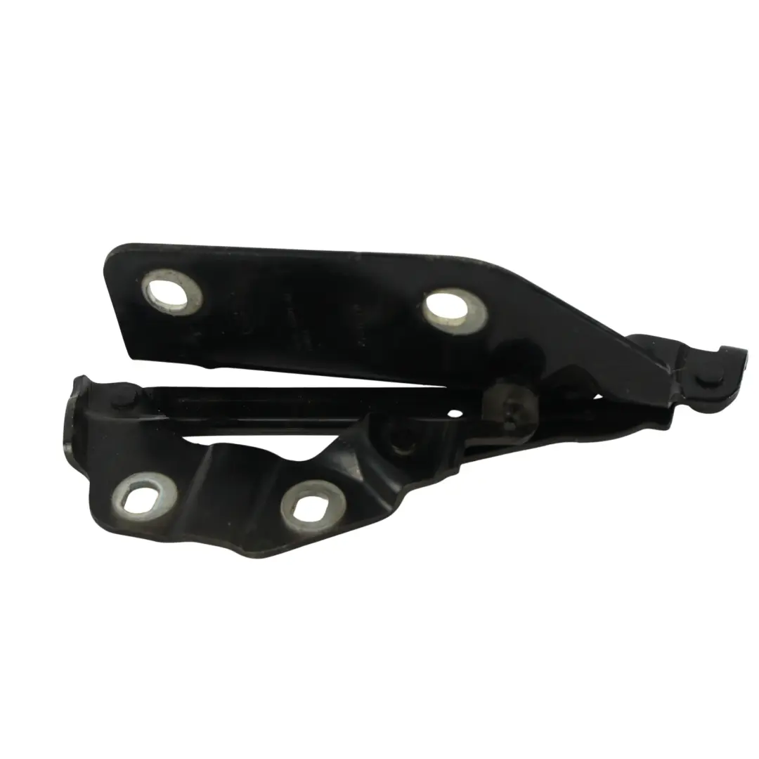 Zawias Maski Lewy Czarny - 820 do Land Rover Discovery L550 o numerze FK72-16801-AE Land Rover Discovery L550 Zawias Maski Lewy Czarny - 820 - SKU FK72-16801-AE-SAB - Numer Części FK72-16801-AE