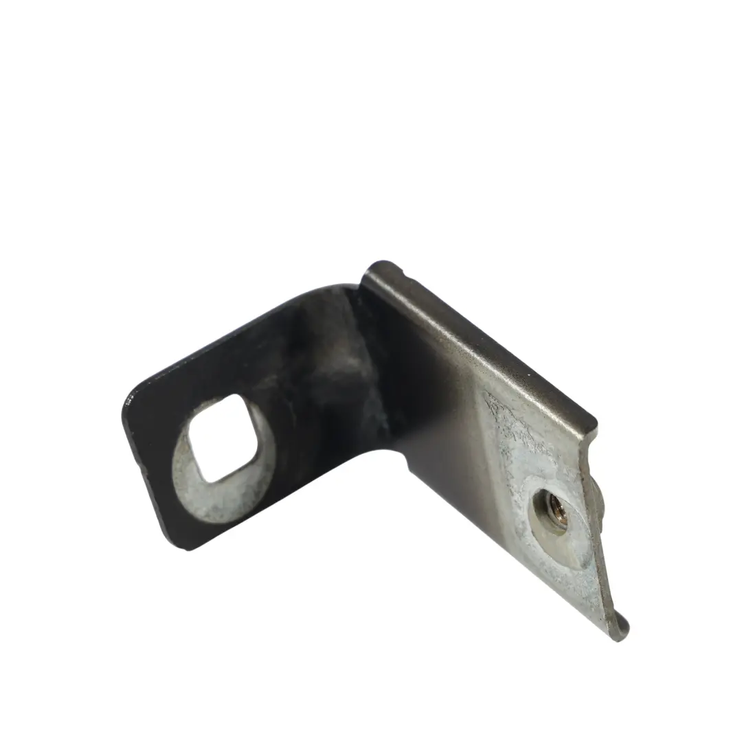 Soporte Guardabarros Delantero Izquierdo Negro 820 para Land Rover Discovery L550 con número de pieza FK72-16A143-AB Land Rover Discovery L550 Soporte Guardabarros Delantero Izquierdo Negro 820 - SKU FK72-16A143-AB-SAB - Número de pieza FK72-16A143-AB