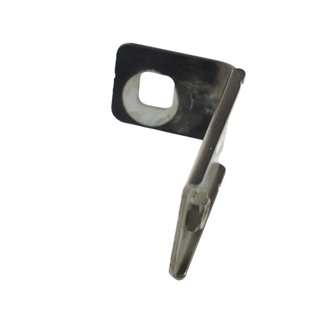 Land Rover Discovery L550 Staffa Parafango Anteriore Sinistra Nero - 820 - SKU FK72-16A143-AB-SAB - Numero di parte FK72-16A143-AB