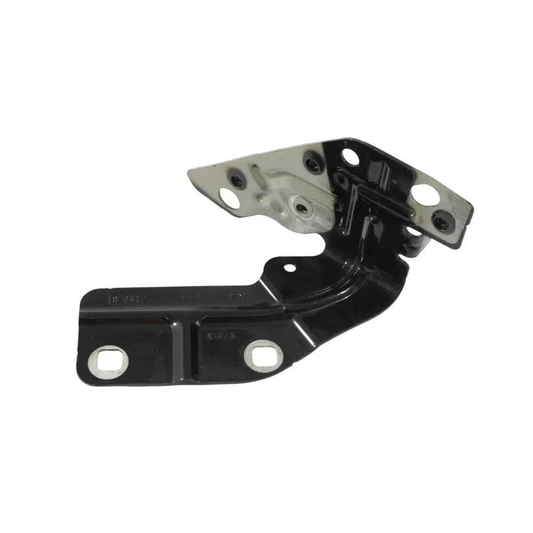 Supporto Parafango Anteriore Sinistro Nero 820 per Land Rover L550 con numero di parte FK72-16C175-AB Land Rover L550 Supporto Parafango Anteriore Sinistro Nero 820 - SKU FK72-16C175-AB-SAB - Numero di parte FK72-16C175-AB
