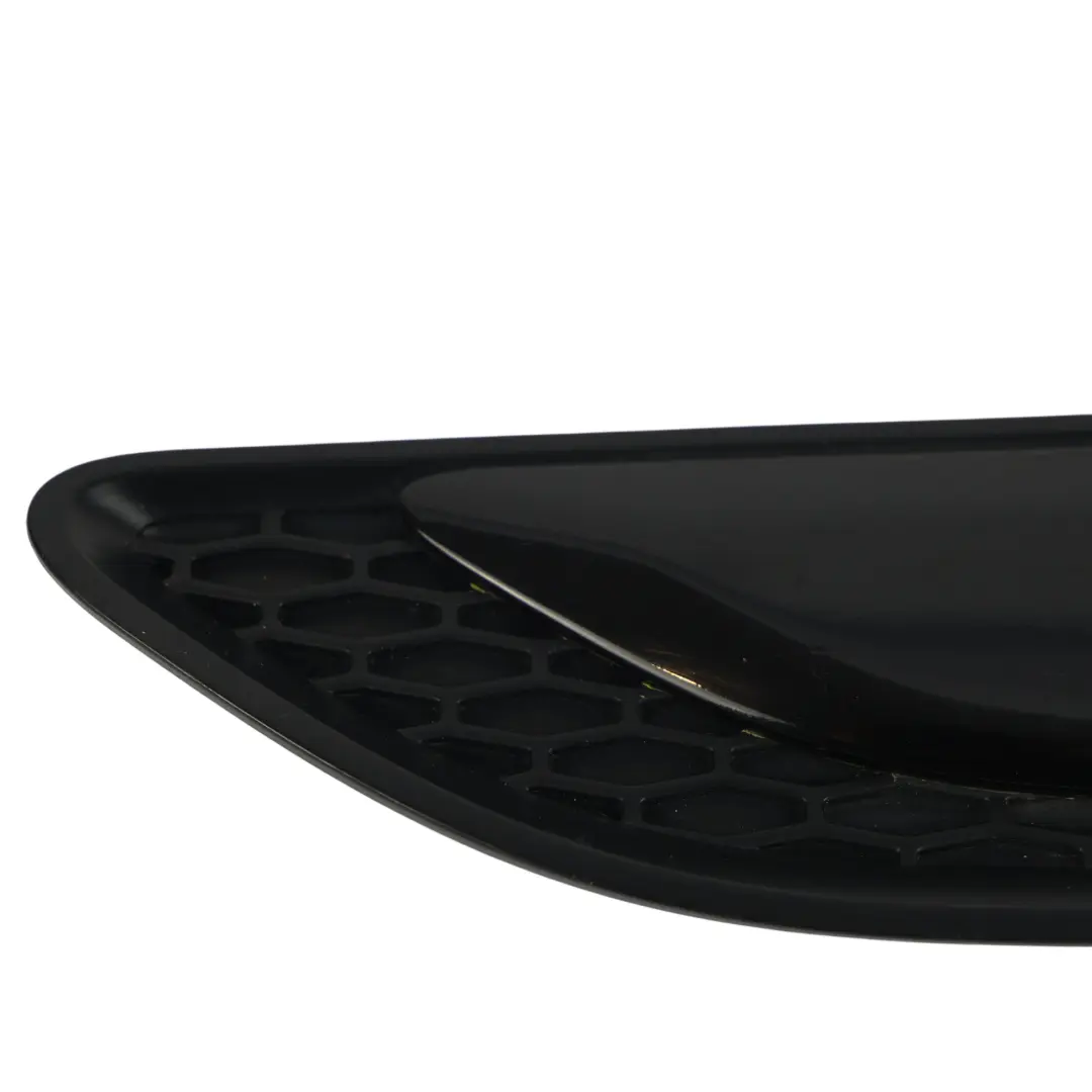 Kotflügel Grill Zierleiste Links für Land Rover Discovery L550 mit Teilenummer FK72-208B11-BB Land Rover Discovery L550 Kotflügel Grill Zierleiste Links - SKU FK72-280B11-BB - Teilenummer FK72-208B11-BB