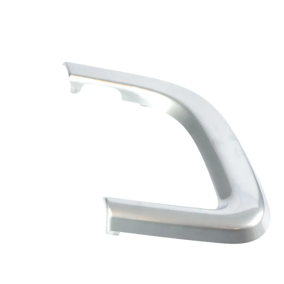 Embellecedor Puerta Delantera Derecha FK72237B06AE para Land Rover Discovery L550 con número de pieza FK72-237B06-AE Land Rover Discovery L550 Embellecedor Puerta Delantera Derecha FK72237B06AE - SKU FK72-237B06-AE - Número de pieza FK72-237B06-AE