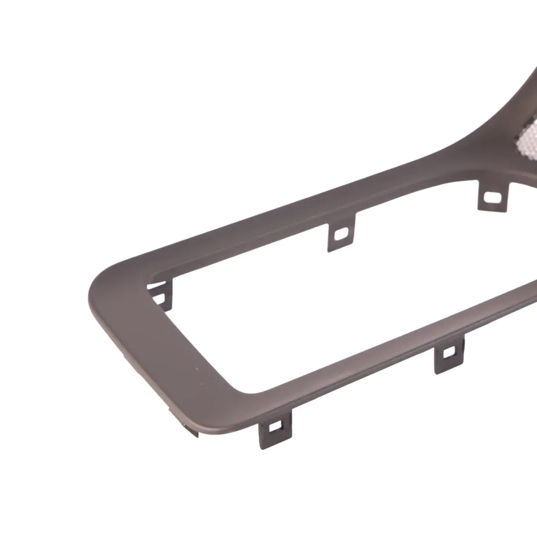 Türgriff Lautsprecher Verkleidung Hinten Rechts für Land Rover L550 mit Teilenummer FK72-266A20 Land Rover L550 Türgriff Lautsprecher Verkleidung Hinten Rechts - SKU FK72-266A20 - Teilenummer FK72-266A20