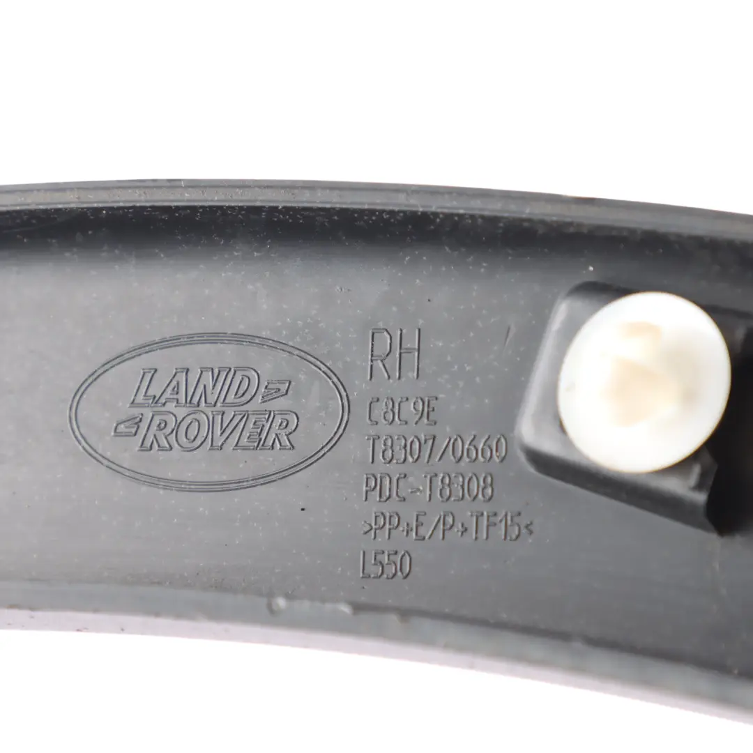 Listwa Nadkola Tył Prawa do Land Rover Discovery Sport L550 o numerze FK72-290E22-AC Land Rover Discovery Sport L550 Listwa Nadkola Tył Prawa - SKU FK72-290E22-AC - Numer Części FK72-290E22-AC