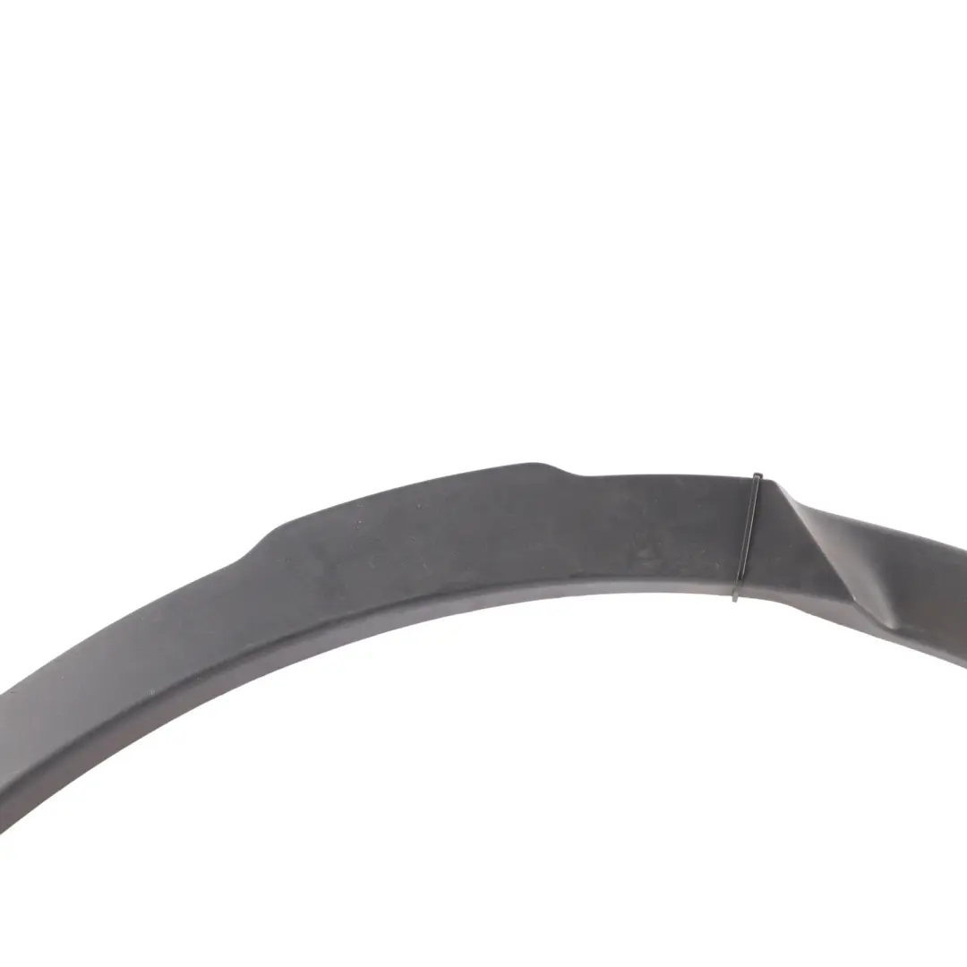 Land Rover Discovery L550 Garniture Passage Roue Arrière Droite - SKU FK72-290E22-AC - Numéro de pièce FK72-290E22-AC