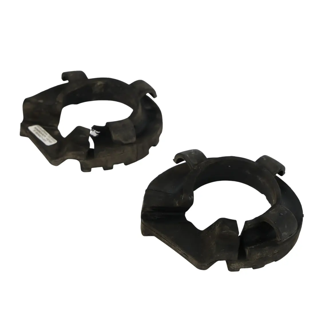 Guma Podkładka Sprężyn Tył Tylna do Land Rover Discovery L550 o numerze FK72-5349-AA Land Rover Discovery L550 Guma Podkładka Sprężyn Tył Tylna - SKU FK72-5349-AA - Numer Części FK72-5349-AA